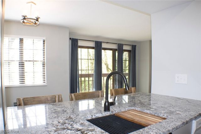 2317 Riverfront, Cuyahoga Falls, OH 44221