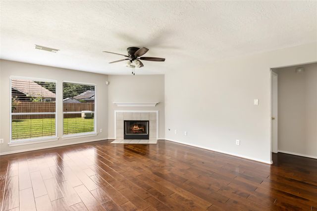 7142 Garnet Hill Lane, Humble, TX 77346