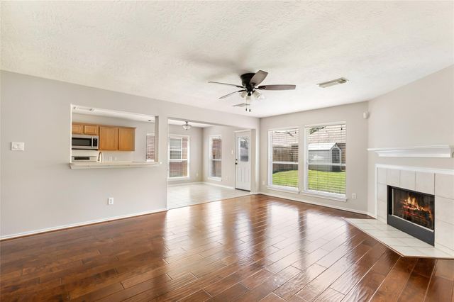 7142 Garnet Hill Lane, Humble, TX 77346