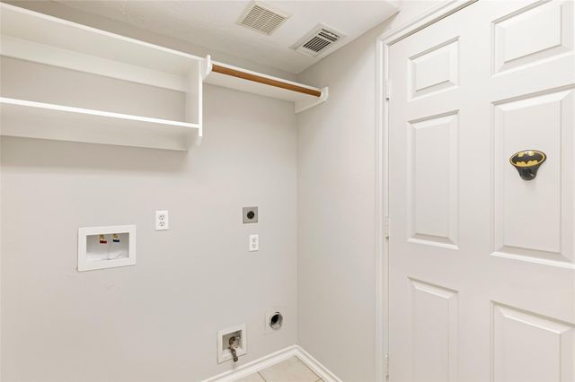 7142 Garnet Hill Lane, Humble, TX 77346