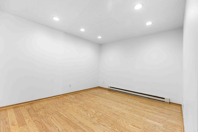 1941 57th Avenue S, Fargo, ND 58104