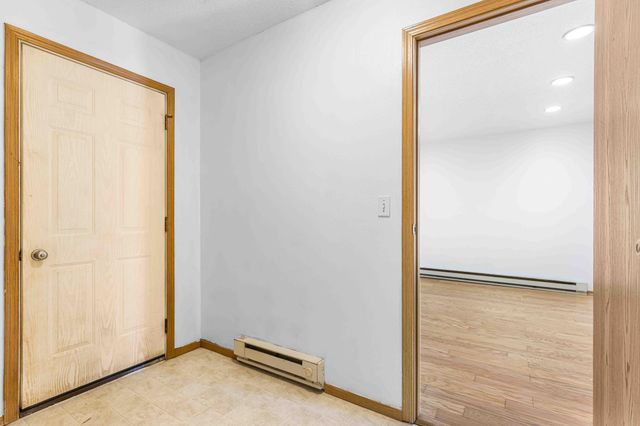 1941 57th Avenue S, Fargo, ND 58104