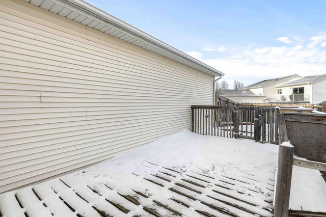 1941 57th Avenue S, Fargo, ND 58104