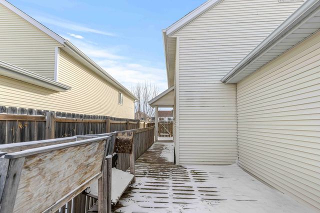 1941 57th Avenue S, Fargo, ND 58104