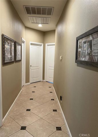 7197 Perlman, Sanger, CA 93657