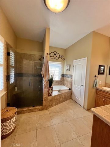 7197 Perlman, Sanger, CA 93657