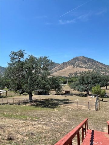 7197 Perlman, Sanger, CA 93657