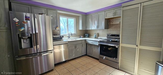 30 Aspen St, Brockton, MA 02302