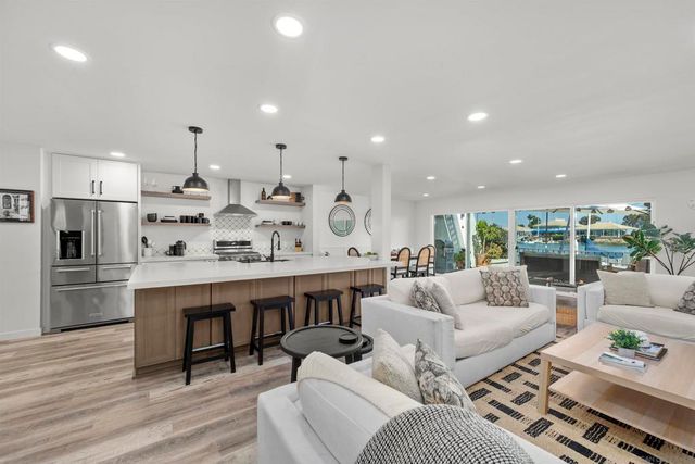 13 Antigua Court, Coronado, CA 92118