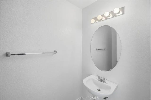 854 TWIN HILLS, Banning, CA 92220