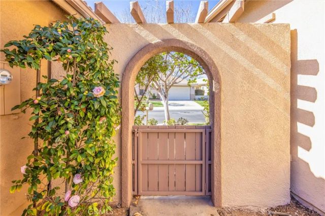 854 TWIN HILLS, Banning, CA 92220