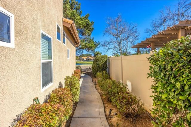 854 TWIN HILLS, Banning, CA 92220