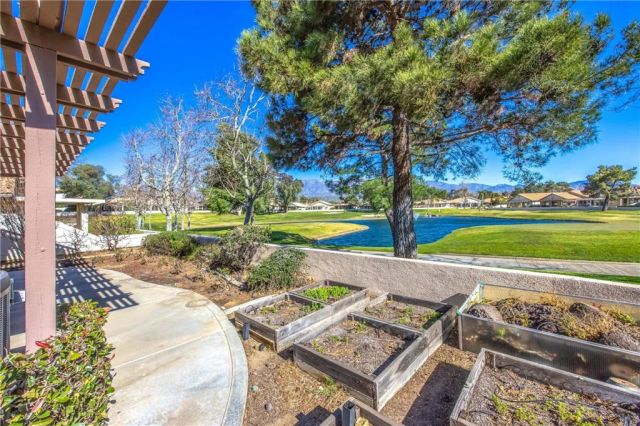 854 TWIN HILLS, Banning, CA 92220