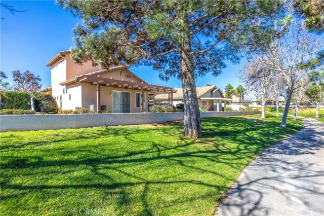 854 TWIN HILLS, Banning, CA 92220