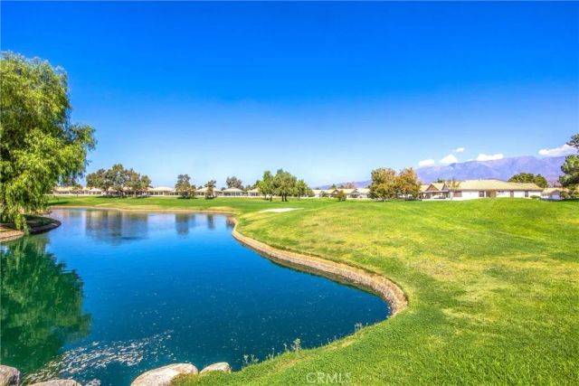 854 TWIN HILLS, Banning, CA 92220