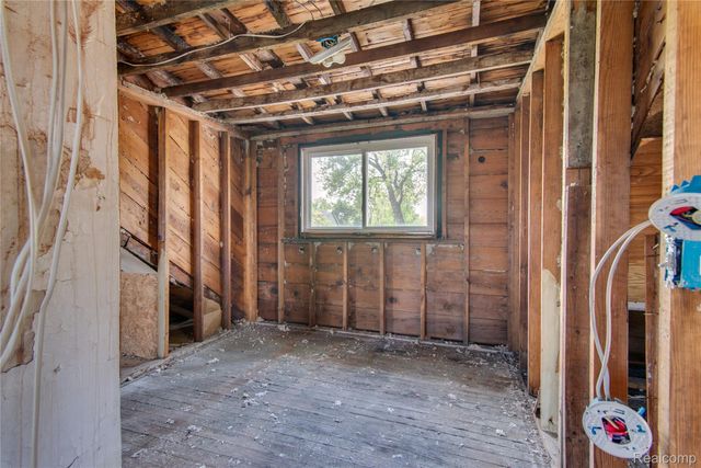 1105 Adeline Street, Highland Park, MI 48203