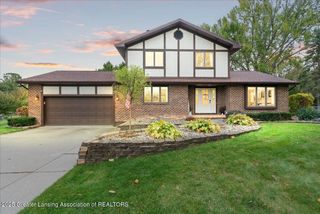 12108 Madonna Drive, Lansing, MI 48917