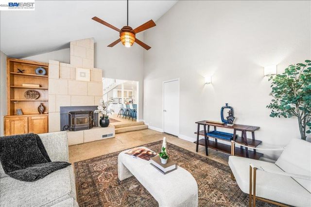 552 552 Hanover St, Livermore, CA 94551