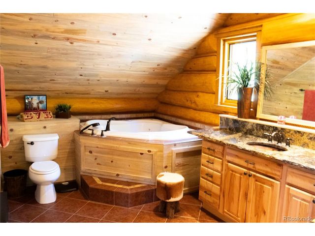 560 Cap Rock Dr, Canon City, CO 81212