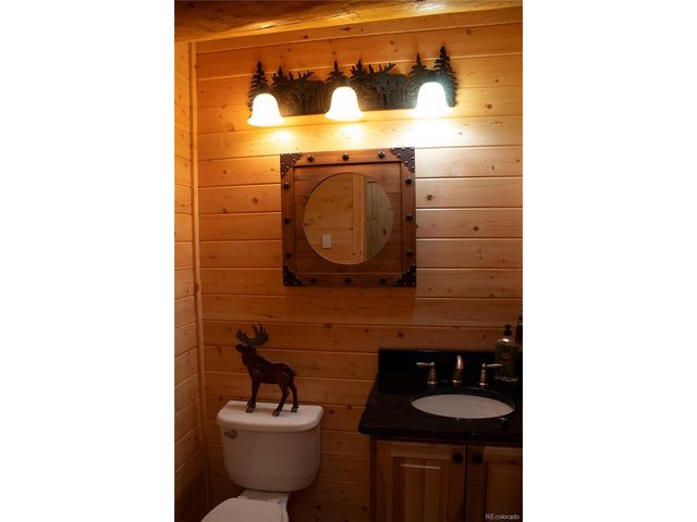 560 Cap Rock Dr, Canon City, CO 81212