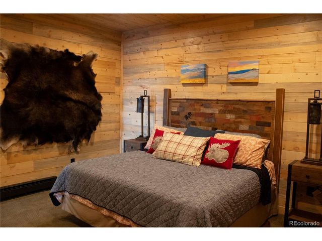 560 Cap Rock Dr, Canon City, CO 81212