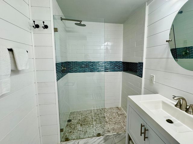 114 Carillon Market Street, UNIT 201, Panama City Beach, FL 32413