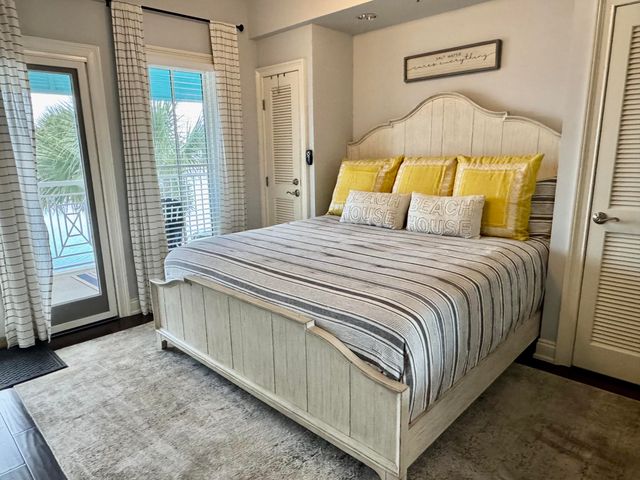 114 Carillon Market Street, UNIT 201, Panama City Beach, FL 32413