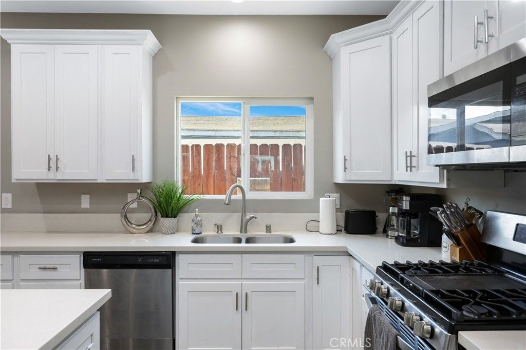 Image 7 of property listing at 14415 Pontlavoy Avenue, Norwalk, CA 90650