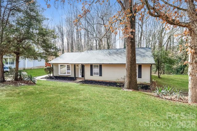 2001 Teddington Drive, Charlotte, NC 28214