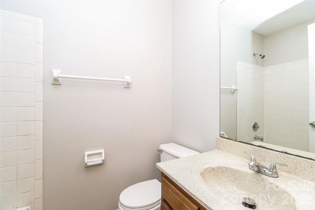 2001 Teddington Drive, Charlotte, NC 28214