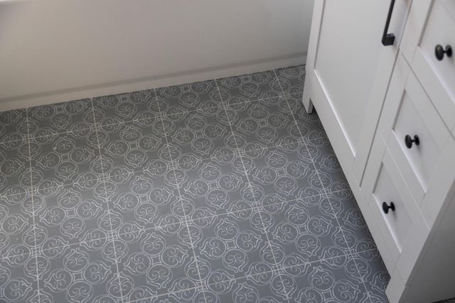 41 Maple Way, San Carlos, CA 94070