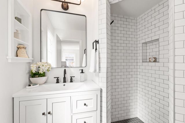 41 Maple Way, San Carlos, CA 94070