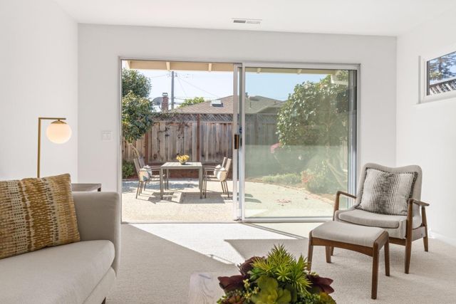 41 Maple Way, San Carlos, CA 94070