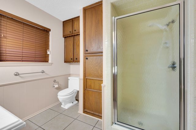 100 Delmore Drive, Hillsboro, TX 76645