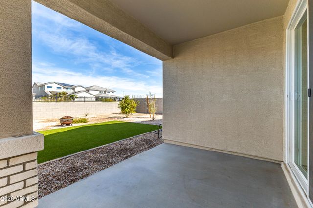 17628 W MISSION Lane, Waddell, AZ 85355