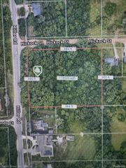 000 Hiller Rd, West Bloomfield Charter Township, MI 48324