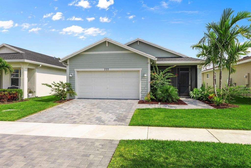 777 Bloomfield Road, Port St Lucie, FL 34984