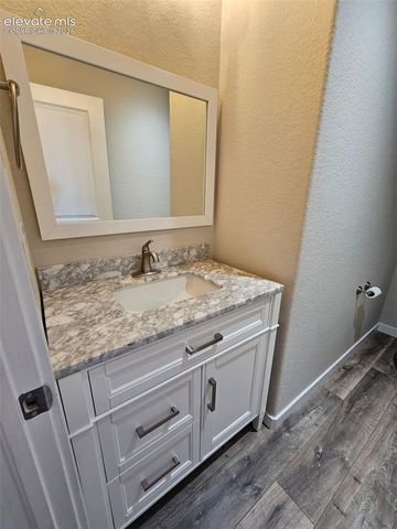 1853 Clayhouse Drive, Colorado Springs, CO 80921