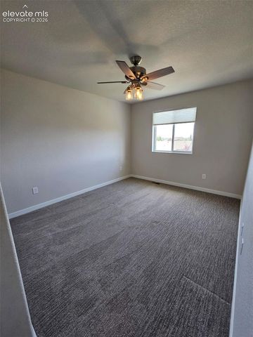 1853 Clayhouse Drive, Colorado Springs, CO 80921