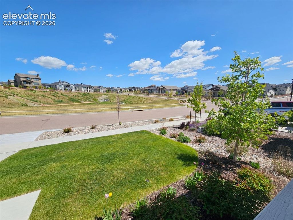 1853 Clayhouse Drive, Colorado Springs, CO 80921