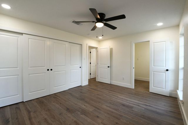 1219 Pecan Glen Drive, Missouri City, TX 77489