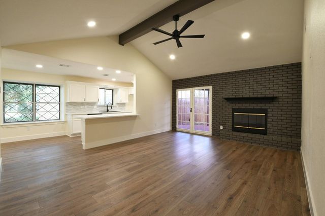 1219 Pecan Glen Drive, Missouri City, TX 77489