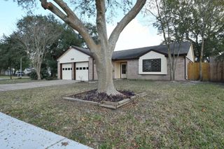 1219 Pecan Glen Drive, Missouri City, TX 77489