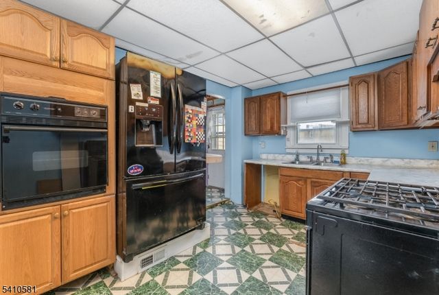 12 Brainard St, Phillipsburg Town, NJ 08865