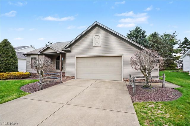 268 S Bayshore Drive, Columbiana, OH 44408