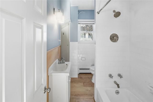 25 Ingraham Street, East Providence, RI 02914