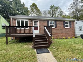 2346 Maclin Cir, Hopewell, VA 23860