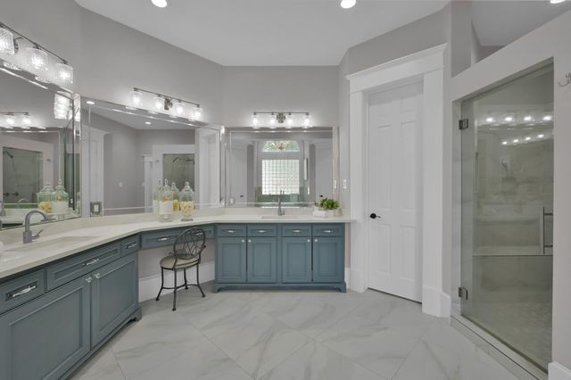 15203 Wildwood Circle, Magnolia, TX 77354