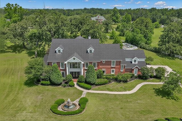 15203 Wildwood Circle, Magnolia, TX 77354