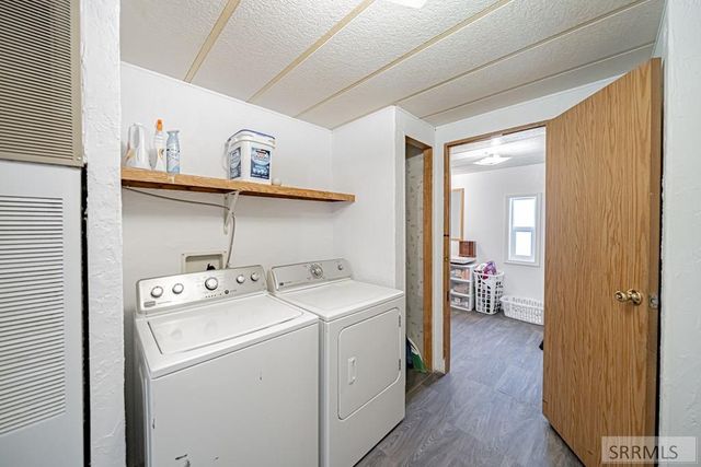 2374 N Pinewood Drive, Idaho Falls, ID 83401